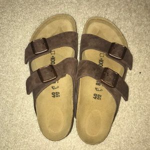 Brand new Birkenstocks - Size 40